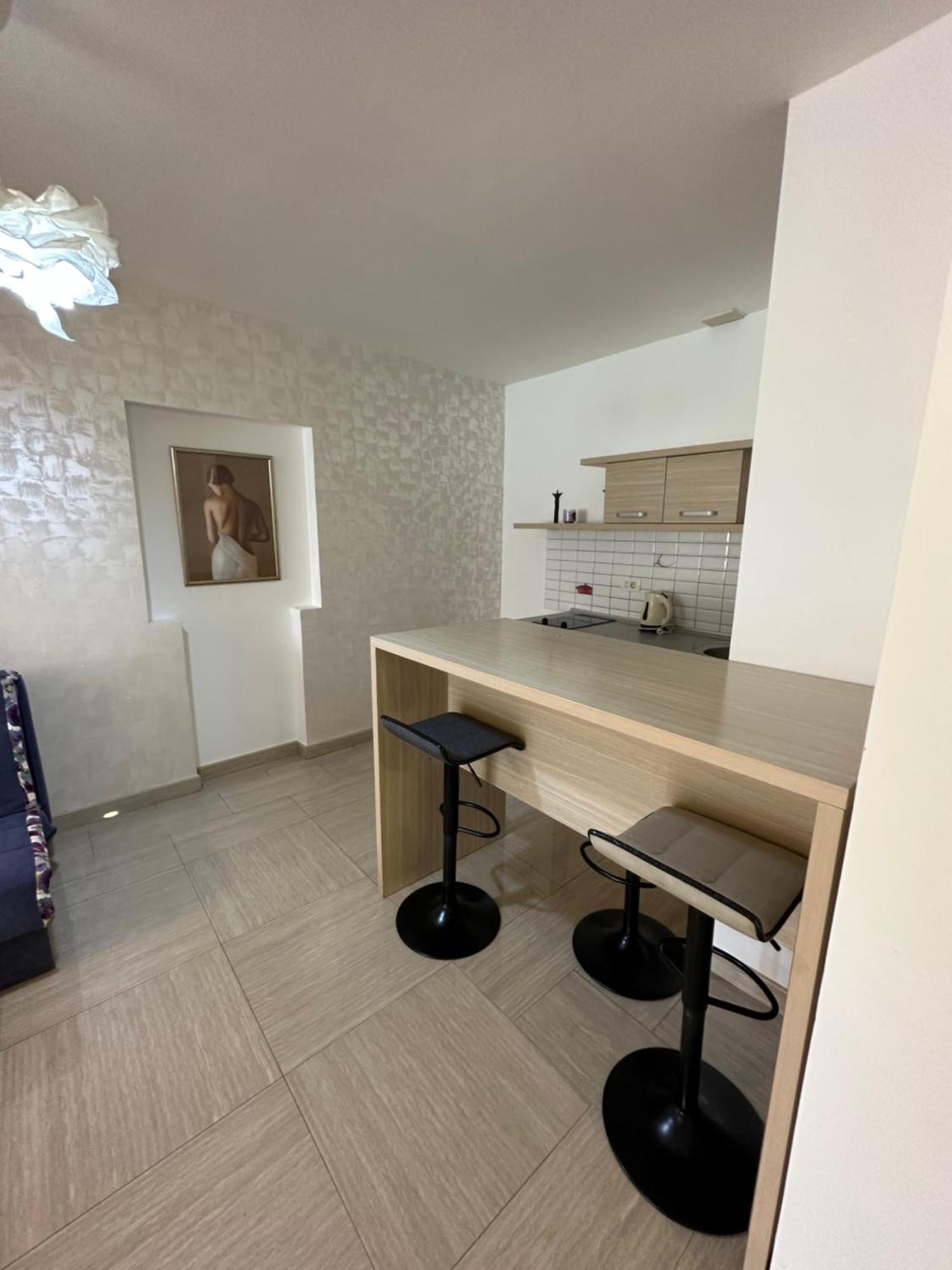 Aura Apartments Budva Exterior photo