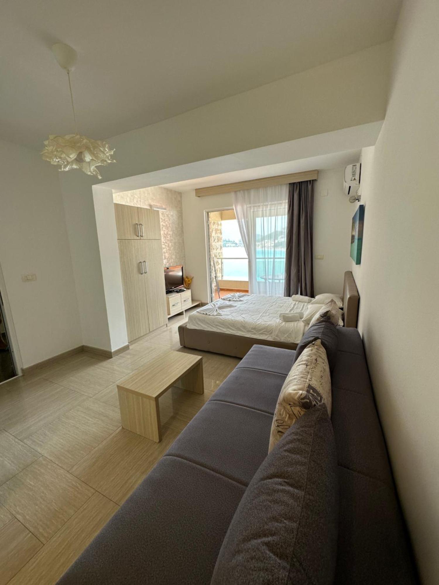 Aura Apartments Budva Exterior photo