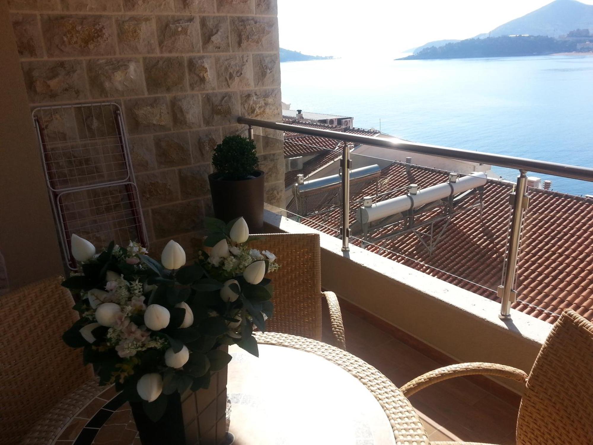 Aura Apartments Budva Room photo