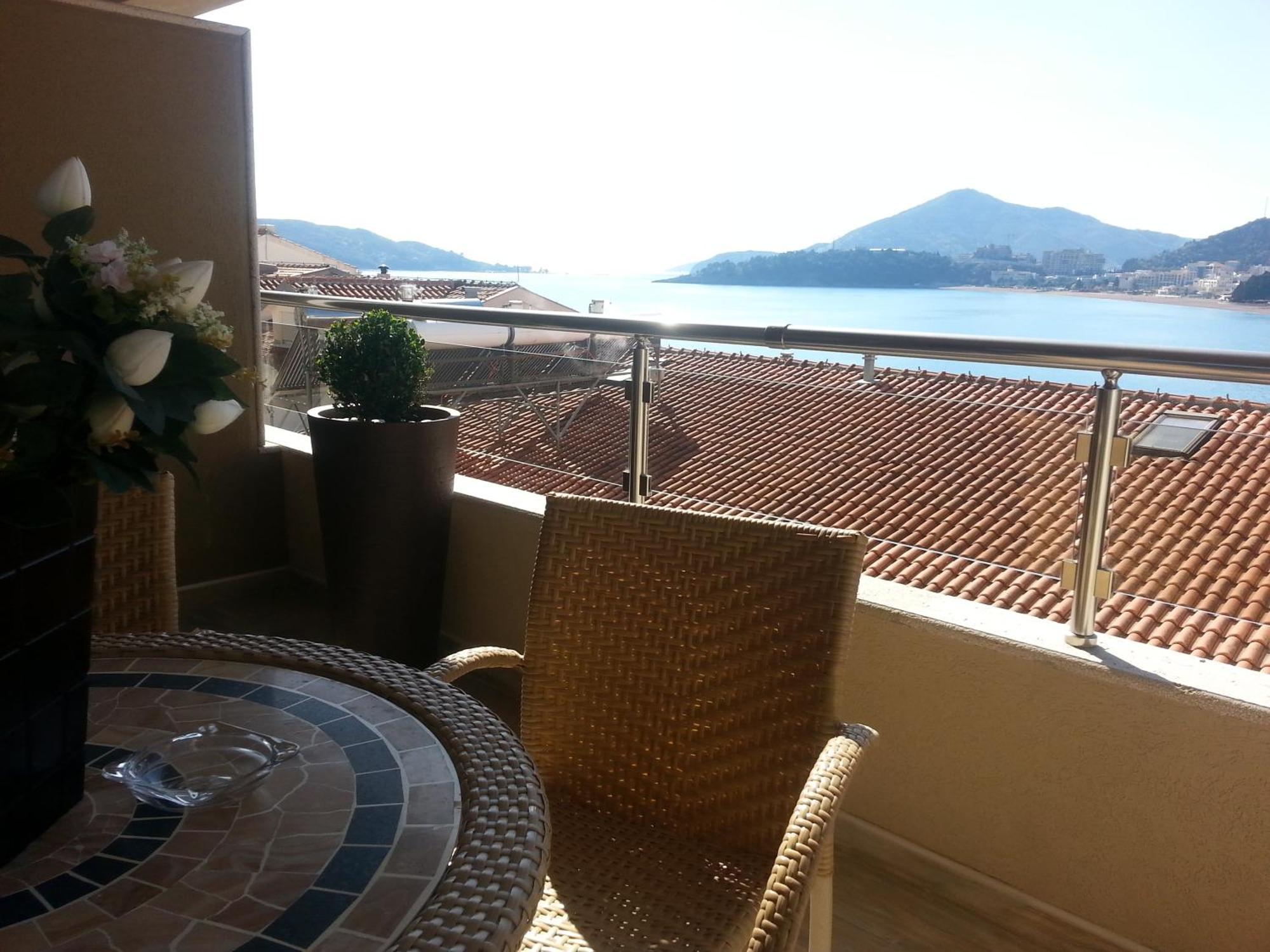 Aura Apartments Budva Room photo