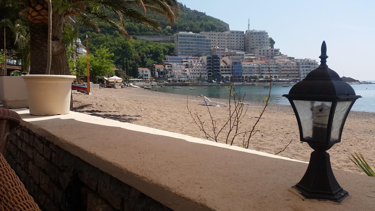Aura Apartments Budva Exterior photo