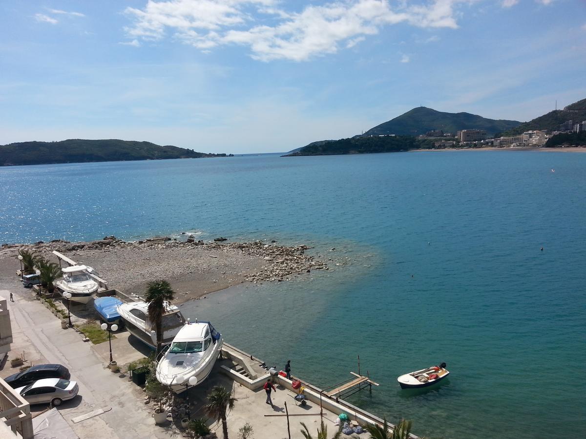 Aura Apartments Budva Exterior photo